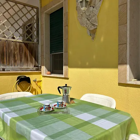 Zolla's House * Torre Mozza