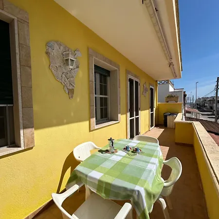 Zolla's House توري موتسا